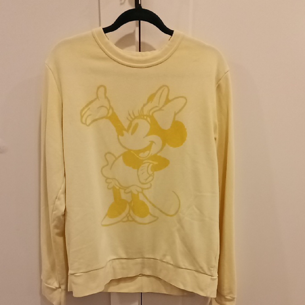 Joe Fresh Disney collab butter Yellow Crewneck, BNWOT -Ladies: Large Men's: Med.